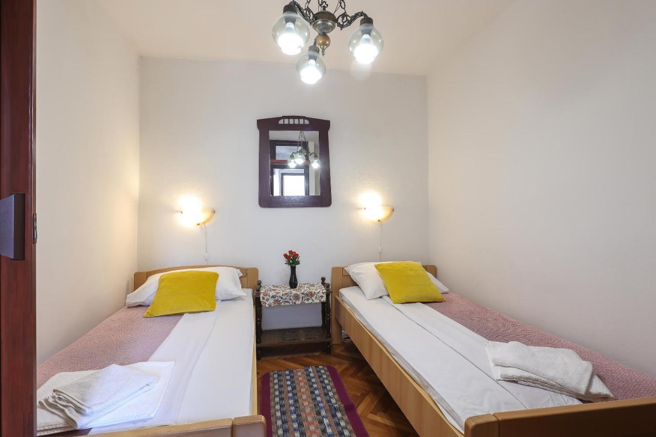 Ferienwohnung Casa Di Nives Krk Town Exterior foto