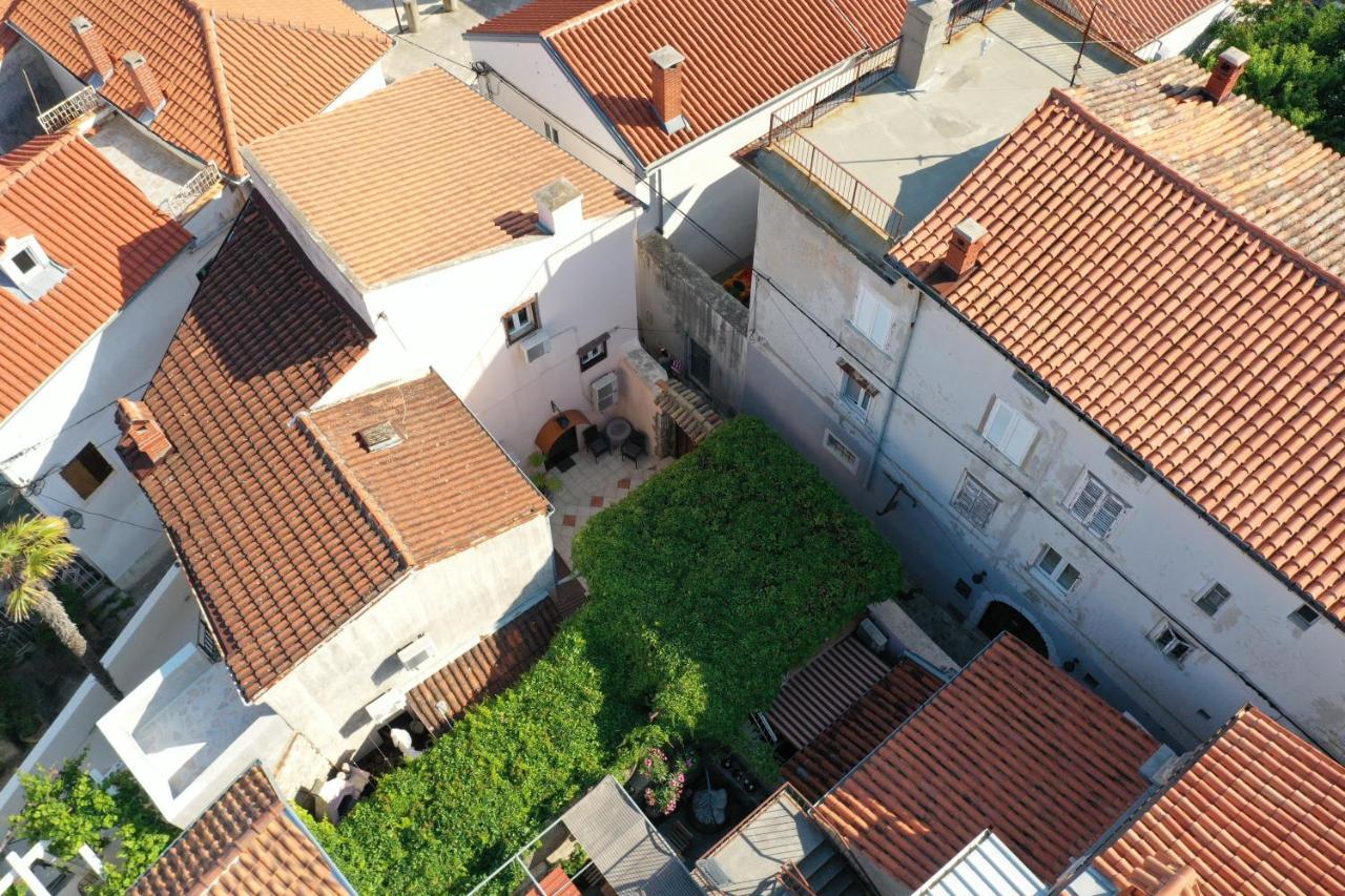 Ferienwohnung Casa Di Nives Krk Town Exterior foto